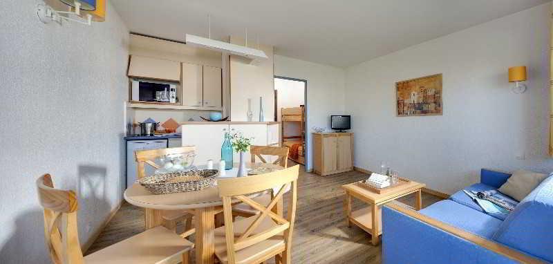 Residence Pierre & Vacances Les Platanes Sainte-Maxime Exterior photo